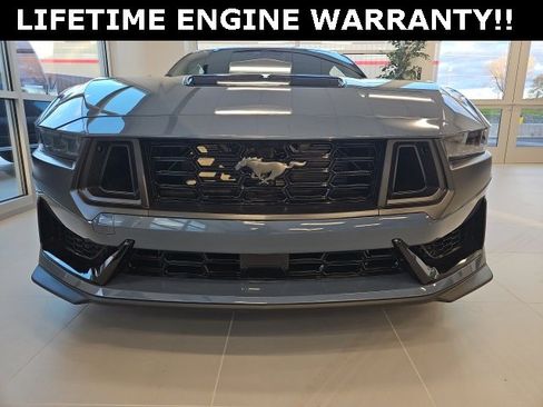 New 2025 Ford Mustang Dark Horse image 7