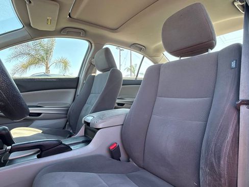 Used 2008 Honda Accord EX image 8