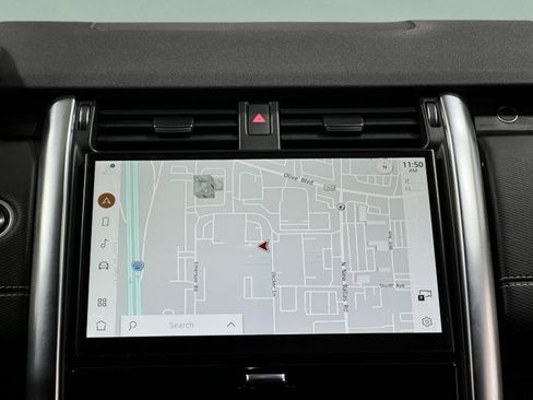 Used 2023 Land Rover Discovery S R-Dynamic image 15