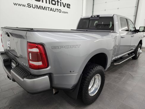 Used 2022 RAM 3500 Big Horn w/ Level B Equipment Group image 4