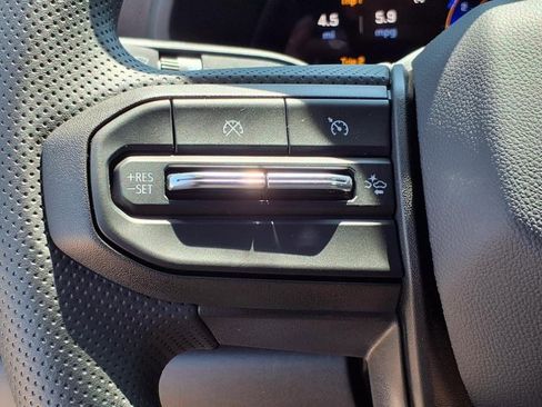 New 2025 Chevrolet Colorado W/T image 15