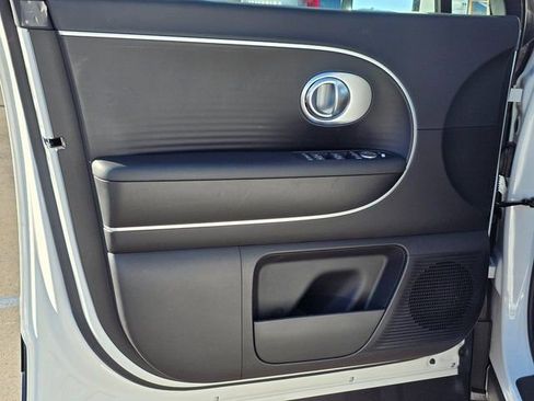 New 2026 Hyundai Ioniq 9 SE AWD/4WD image 23