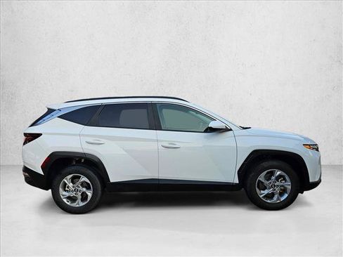 Used 2024 Hyundai Tucson SEL AWD/4WD image 4