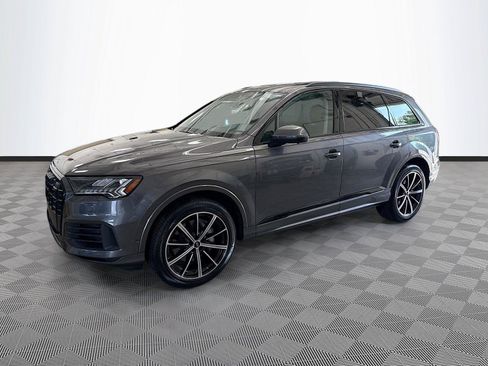 Used 2023 Audi Q7 3.0T Premium Plus w/ Premium Plus Package AWD/4WD image 3