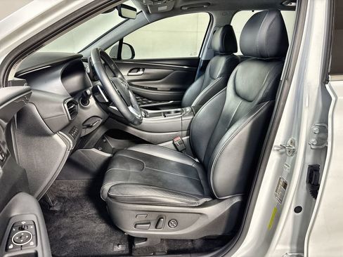 Used 2022 Hyundai Santa Fe Limited FWD image 13