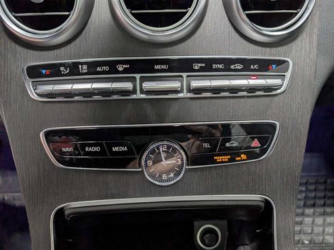 Certified 2021 Mercedes-Benz C 300 4MATIC Sedan image 29