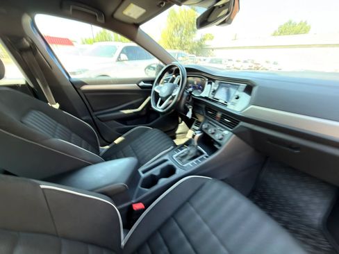 Used 2024 Volkswagen Jetta Sport FWD image 7