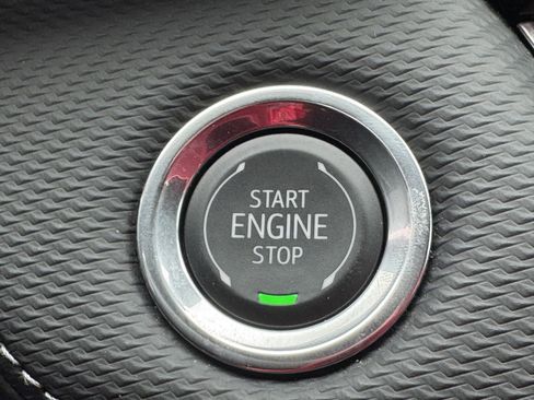 Used 2026 Chevrolet Equinox LT FWD image 16