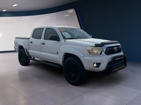 Used 2015 Toyota Tacoma PreRunner image 7
