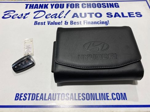 Used 2017 Hyundai Santa Fe Sport w/ 2.4L Tech Package 04 image 26