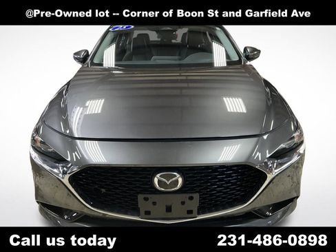 Used 2025 MAZDA MAZDA3 s image 8