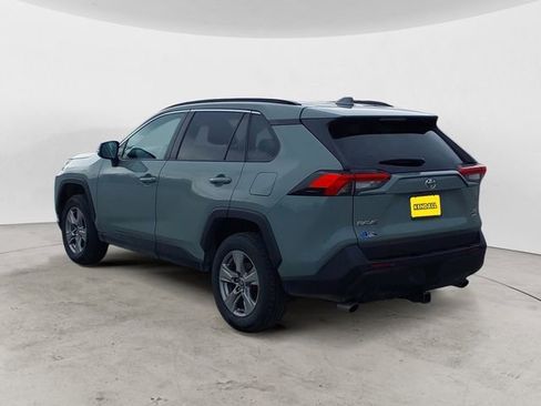 Used 2023 Toyota RAV4 XLE AWD/4WD image 3