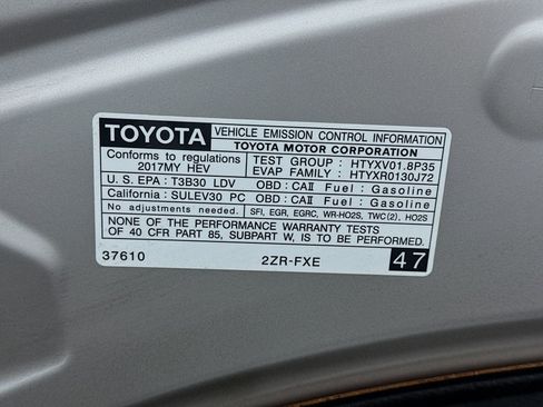 Used 2017 Toyota Prius Prime Premium w/ Preferred Accessory Package image 19