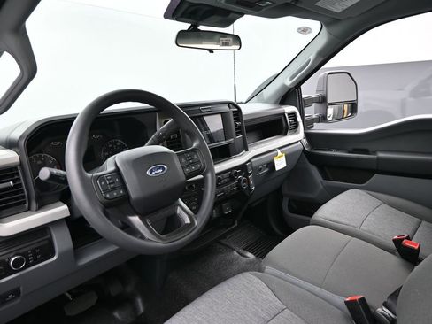 New 2026 Ford F250 XL image 21