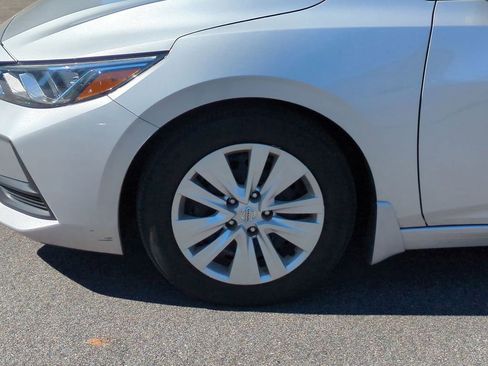 Certified 2023 Nissan Sentra S image 10