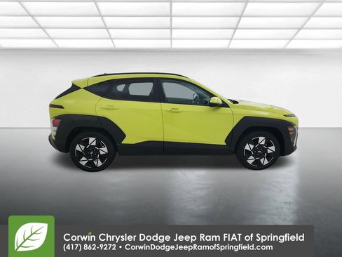Used 2024 Hyundai Kona SEL image 9