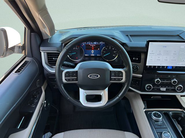 Certified 2022 Ford Expedition XLT AWD/4WD image 7