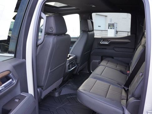 New 2026 Chevrolet Silverado 1500 High Country w/ High Country Premium Package image 12