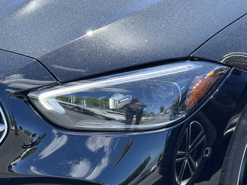 Used 2023 Mercedes-Benz C 300 4MATIC Sedan image 7