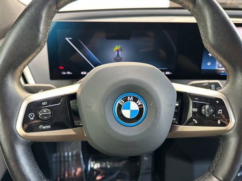 Used 2023 BMW iX xDrive50 AWD/4WD image 26