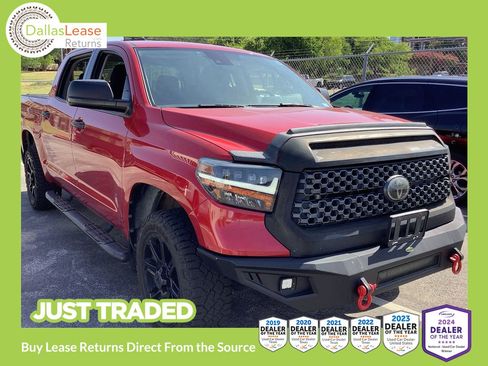 Used 2020 Toyota Tundra SR5 w/ SR5 Upgrade Package AWD/4WD image 1