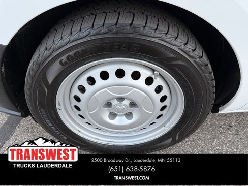 Used 2021 RAM ProMaster City Tradesman image 9