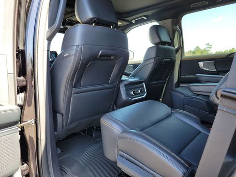 Certified 2025 Ford Expedition Tremor image 16