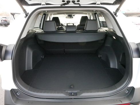 Certified 2025 Toyota RAV4 XLE Premium image 18