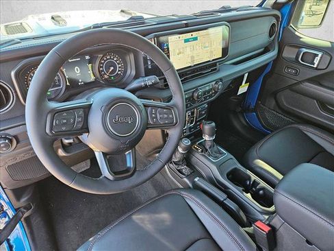 New 2026 Jeep Gladiator Rubicon image 3