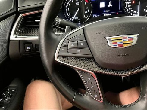 Used 2024 Cadillac XT5 Sportv w/ Technology Package AWD/4WD image 27