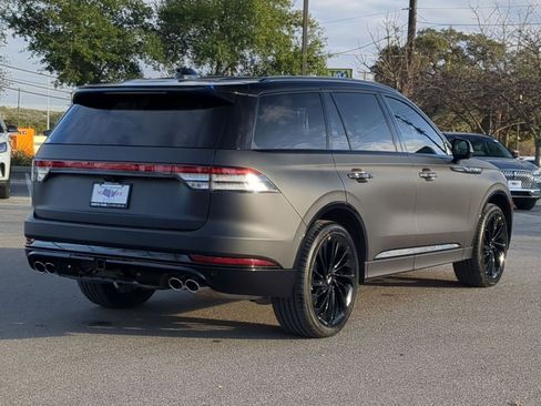 New 2026 Lincoln Aviator Reserve image 3