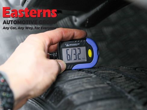 Used 2005 Toyota Land Cruiser image 31