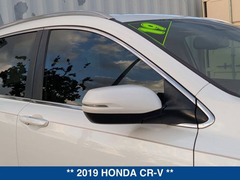 Used 2019 Honda CR-V Touring image 10