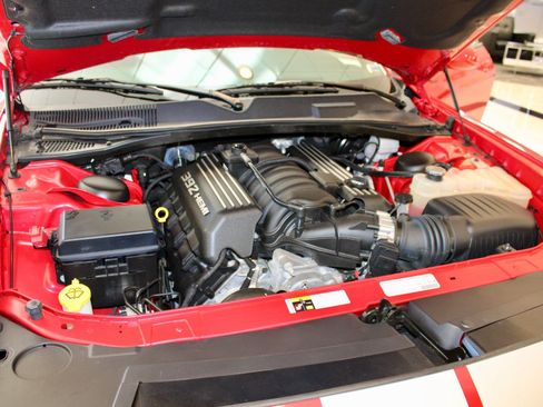 Used 2013 Dodge Challenger SRT8 w/ Harman Kardon Audio Group image 11