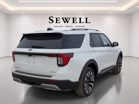 New 2026 Ford Explorer Platinum w/ LUX Leather Package AWD/4WD image 3