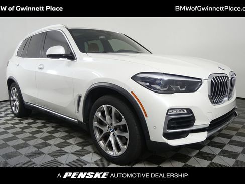 Used 2021 BMW X5 xDrive40i w/ Premium Package 2 AWD/4WD image 1