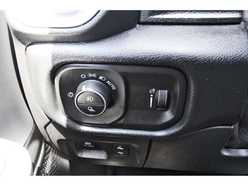 Used 2021 RAM 1500 Lone Star RWD image 18