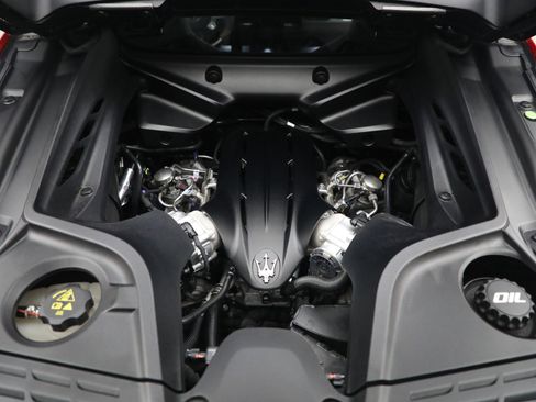 Certified 2022 Maserati MC20 Coupe RWD image 22