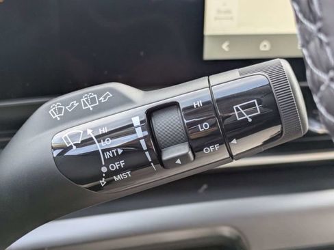 New 2026 Kia Carnival FWD image 28