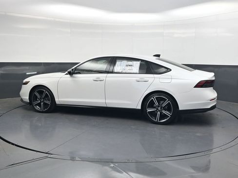 New 2026 Honda Accord SE image 7