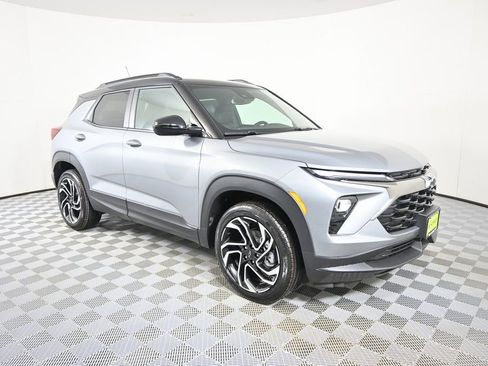 New 2026 Chevrolet TrailBlazer RS w/ Convenience Package AWD/4WD image 9