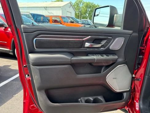 Used 2026 RAM 1500 Laramie AWD/4WD image 11
