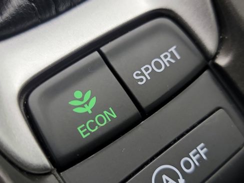 Certified 2021 Honda Accord Sport image 33