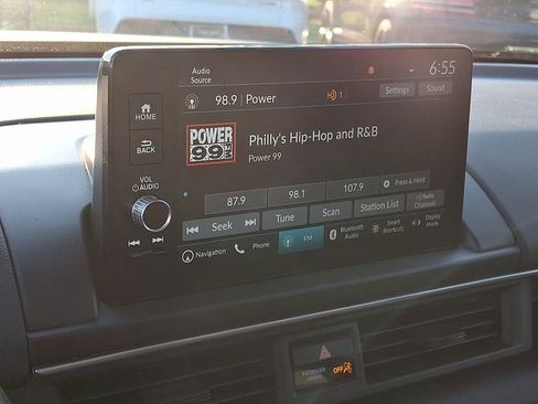 Used 2024 Honda Pilot Touring image 19