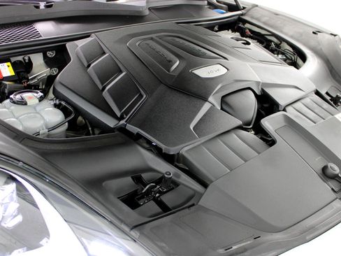 Used 2019 Porsche Cayenne image 78