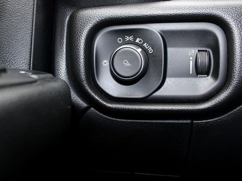 Used 2021 RAM 3500 Tradesman w/ Towing Technology Group image 11