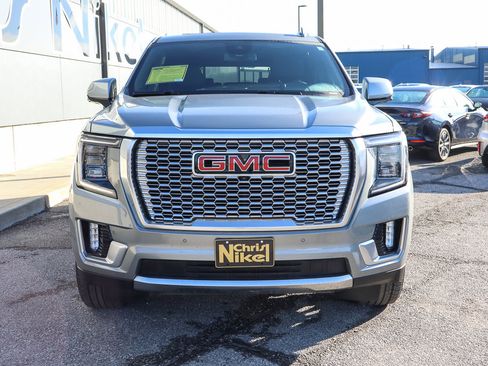 Used 2024 GMC Yukon XL Denali image 2
