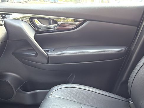 Used 2019 Nissan Rogue Sport SL image 19