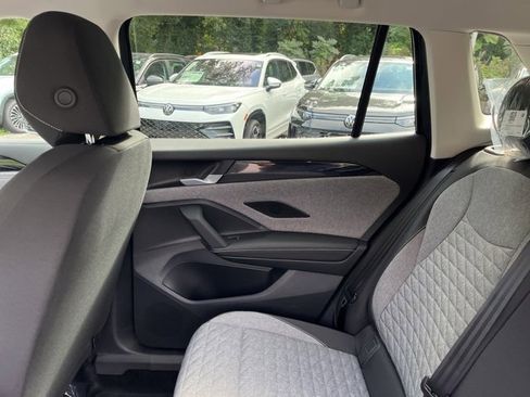 New 2025 Volkswagen Tiguan S image 14