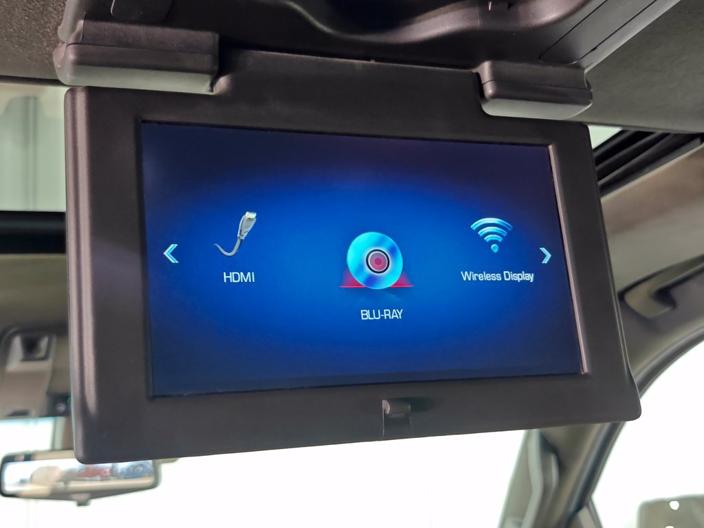 Used 2018 Cadillac Escalade Platinum AWD/4WD image 10